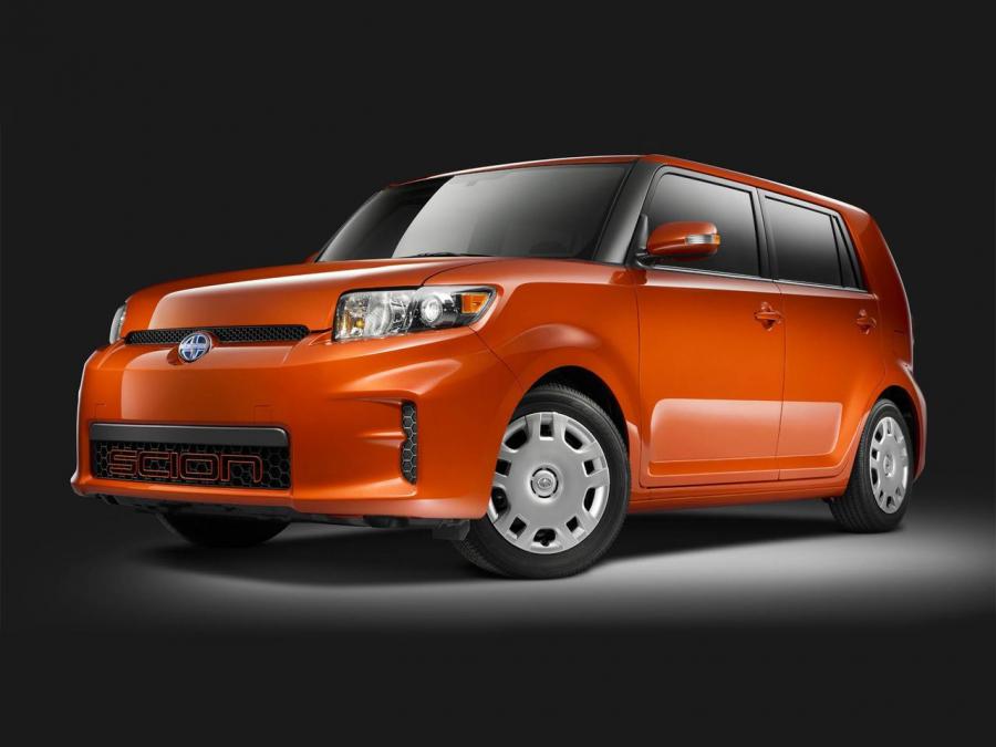 Scion xB Release Series 9.0 '2012